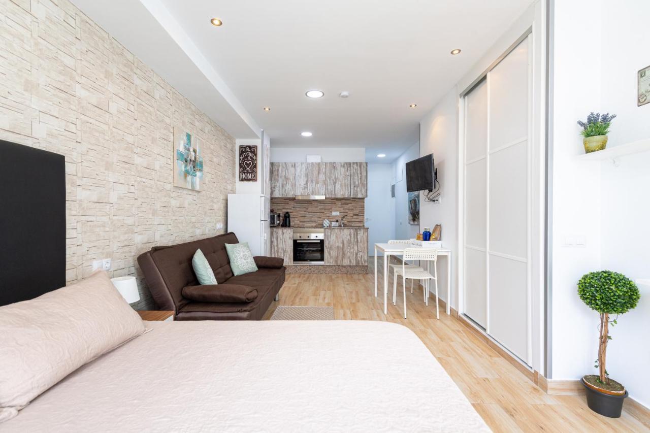 Homeforguest Studio Westerling Beach By Las Canteras Las Palmas de Gran Canaria Exterior photo